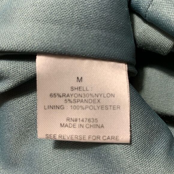 New! Romeo & Juliet Couture Green Romper Sz L - Picture 4 of 5